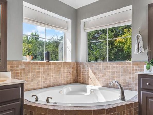 4705  Hampshire Drive , Flower Mound Texas 75028