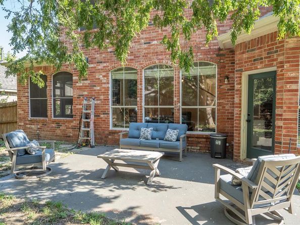 4705  Hampshire Drive , Flower Mound Texas 75028