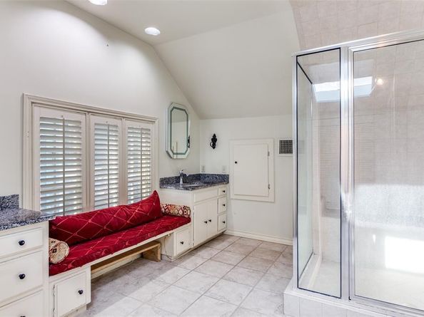 1121  Mistletoe Drive , Fort Worth Texas 76110