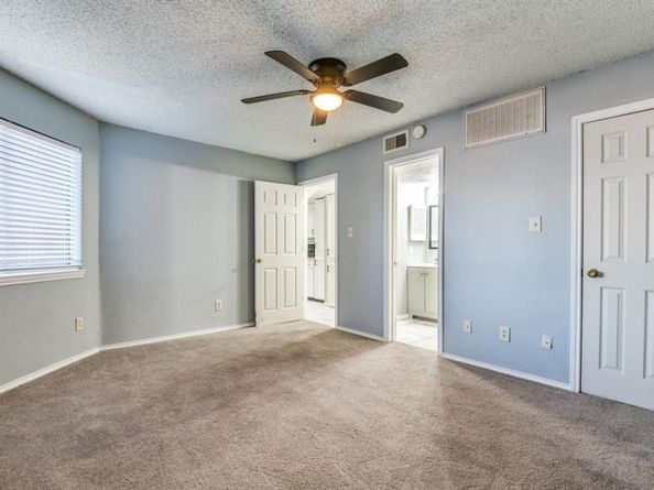 9825  Walnut Street  M 205, Dallas Texas 75243