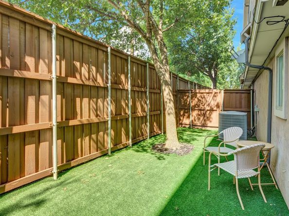4515  Lafayette Street  2, Dallas Texas 75204