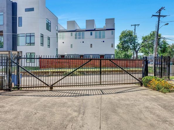 4515  Lafayette Street  2, Dallas Texas 75204