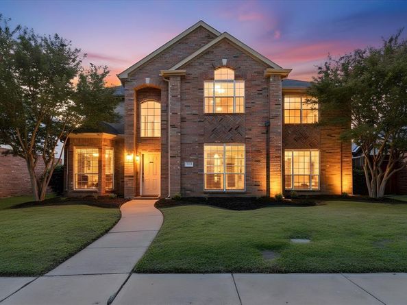 1318  Pinehurst Drive , Lewisville Texas 75077