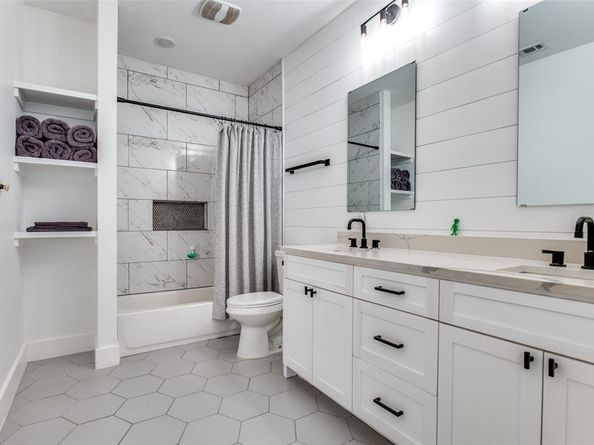 1723 N Edgefield Avenue , Dallas Texas 75208