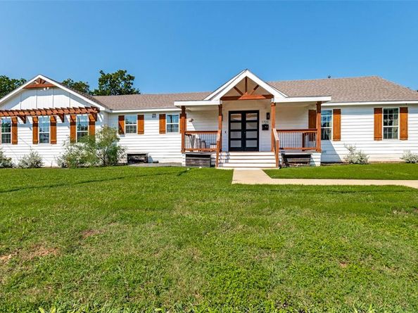 1723 N Edgefield Avenue , Dallas Texas 75208