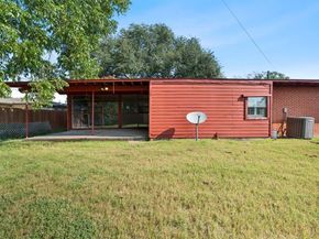 2942  Randy Lane , Farmers Branch Texas 75234