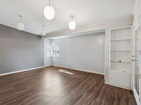 2942  Randy Lane , Farmers Branch Texas 75234