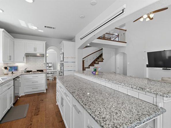 1406  Bonanza Lane , Corinth Texas 76208