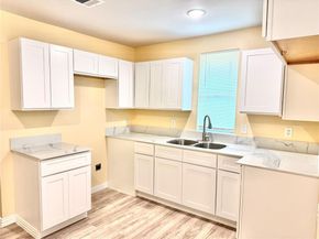 2602  Tanner Street , Dallas Texas 75215