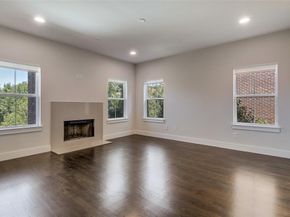 7700  Eastern Avenue  401, Dallas Texas 75209