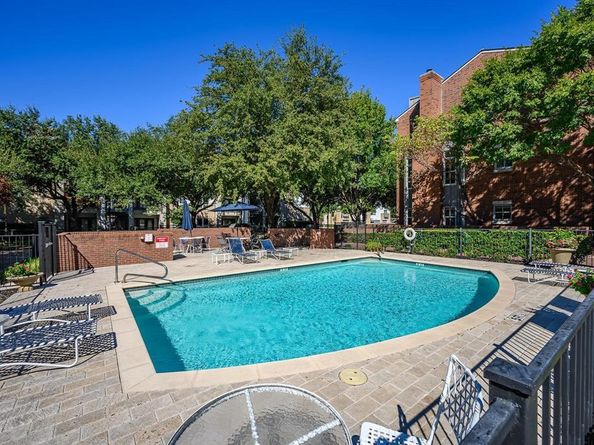 7700  Eastern Avenue  401, Dallas Texas 75209