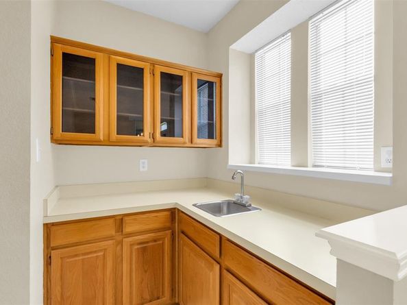 8213  Brentwood Street , Rowlett Texas 75088