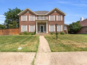 8213  Brentwood Street , Rowlett Texas 75088