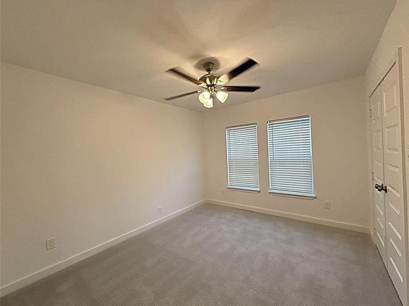 1019 E Waco Avenue , Dallas Texas 75216