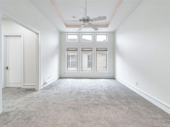 5604  Matalee Avenue , Dallas Texas 75206