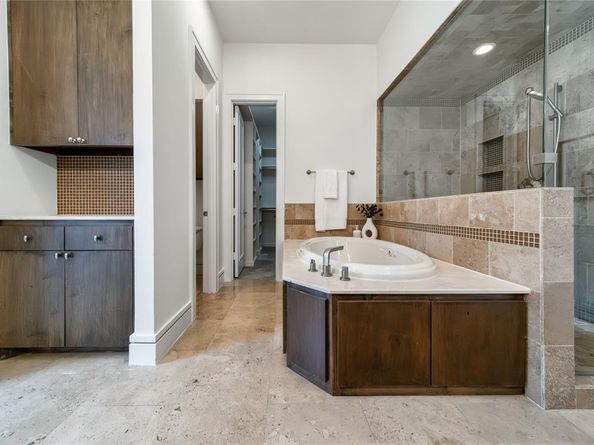 5604  Matalee Avenue , Dallas Texas 75206