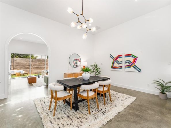 5943  Oram Street , Dallas Texas 75206