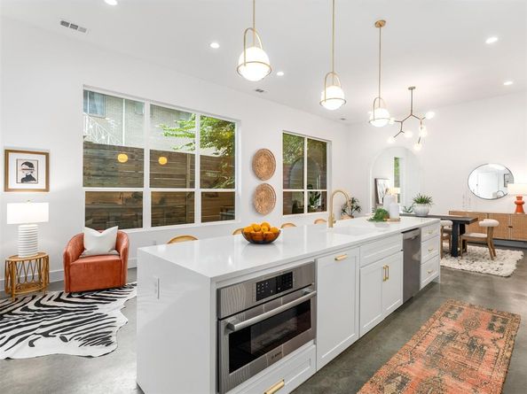 5943  Oram Street , Dallas Texas 75206
