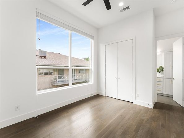 5943  Oram Street , Dallas Texas 75206
