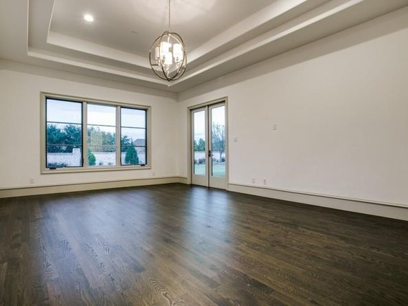 2008  La Salle  , Flower Mound Texas 75022