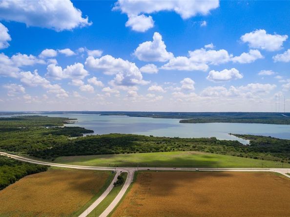 3203  England Parkway , Grand Prairie Texas 75054