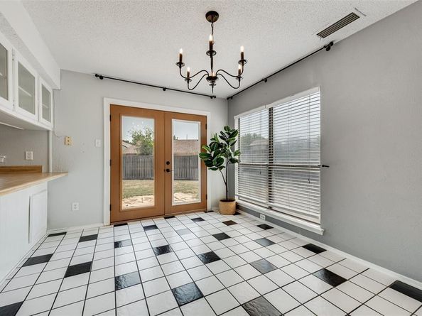3705  Edgemont  , Garland Texas 75042