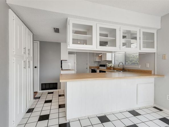 3705  Edgemont  , Garland Texas 75042