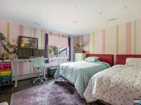1115 Arcadian Way, Fort Lee NJ 07024
