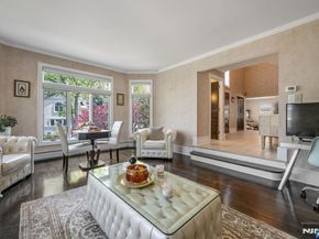 1115 Arcadian Way, Fort Lee NJ 07024