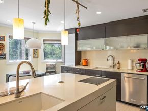 1115 Arcadian Way, Fort Lee NJ 07024