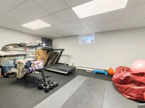 1070 Cumbermeade Road, Fort Lee NJ 07024