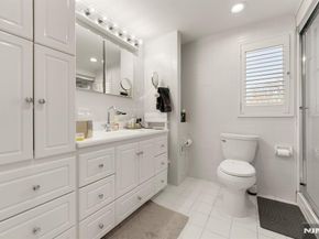 1070 Cumbermeade Road, Fort Lee NJ 07024