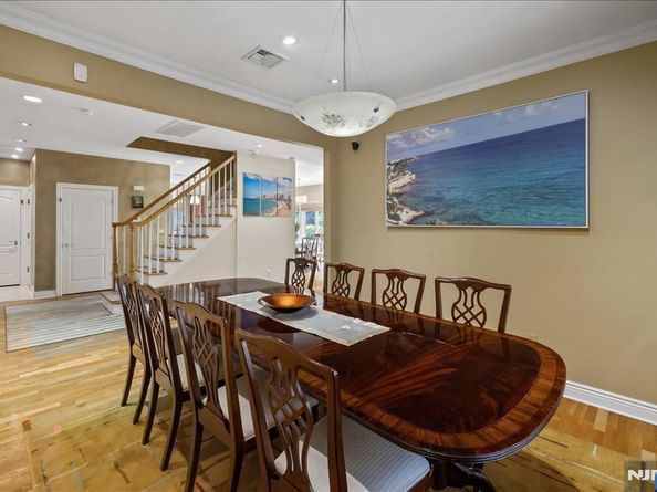 54 Van Nostrand Avenue, Englewood Cliffs NJ 07632