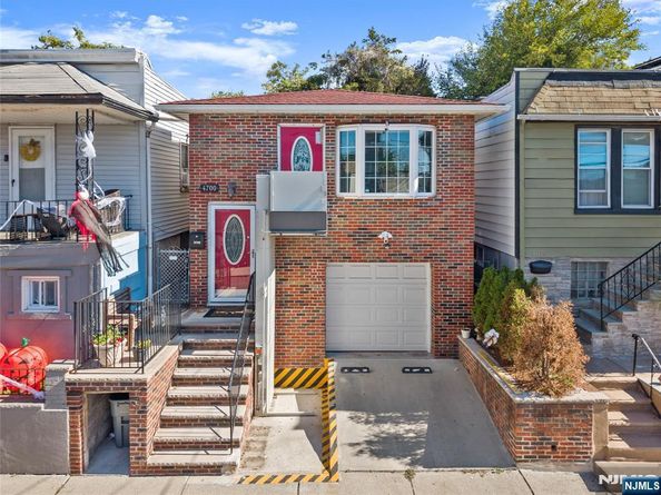 4700 Meadowview Avenue, North Bergen NJ 07047