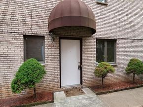 33 W Harwood Terrace, Palisades Park NJ 07650