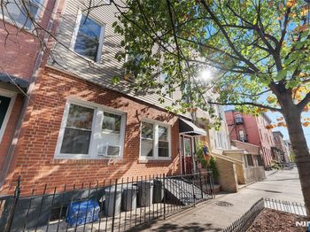 226 Brunswick Street