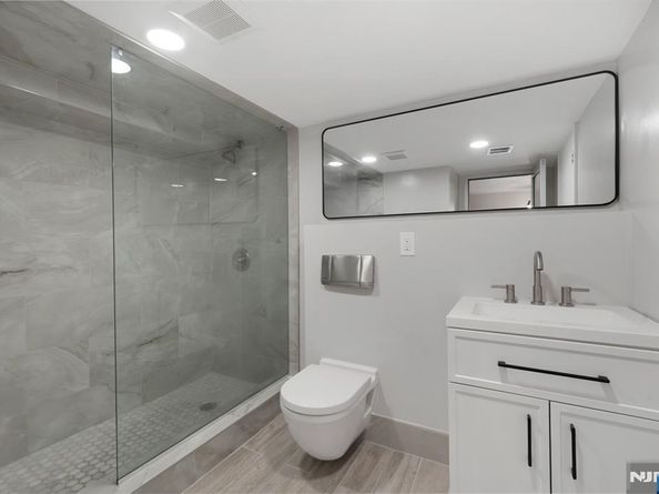 51 48th Street, Bayonne NJ 07002