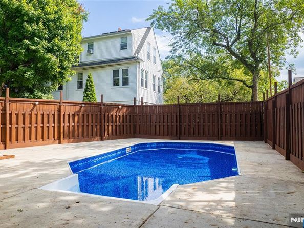 51 48th Street, Bayonne NJ 07002