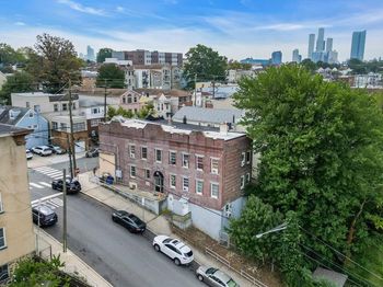 183 Thorne Street
