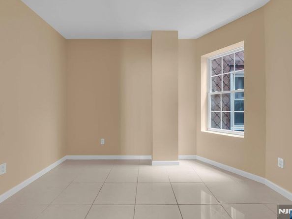 183 Thorne Street, Jersey City NJ 07307