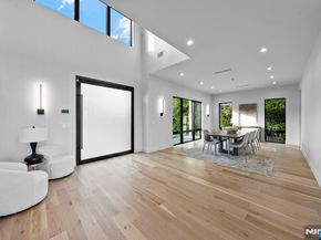 577 Floyd Street, Englewood Cliffs NJ 07632