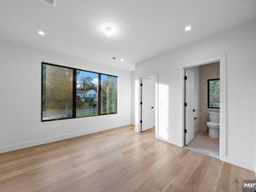 577 Floyd Street, Englewood Cliffs NJ 07632