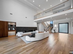 577 Floyd Street, Englewood Cliffs NJ 07632
