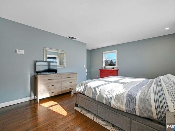 66 Elm Street, Englewood Cliffs NJ 07632