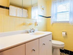 14 Arn Terrace, Secaucus NJ 07094