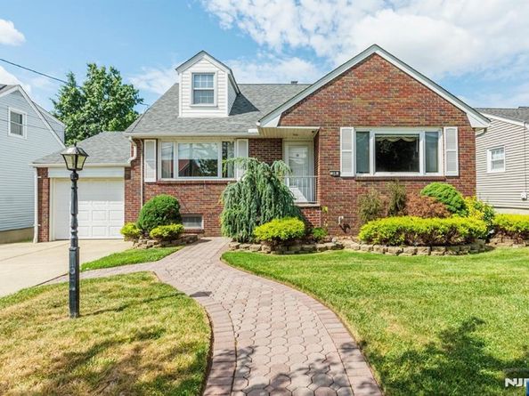 14 Arn Terrace, Secaucus NJ 07094