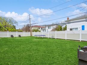 Undisclosed Address #L3543542, North Woodmere NY 11581