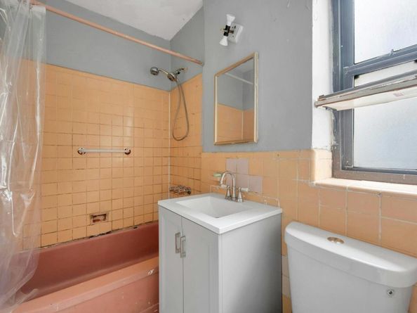 2025 Valentine Avenue 3F, Bronx NY 10457