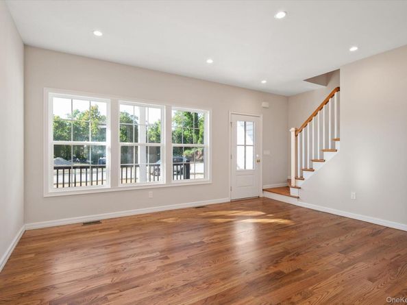2 Gail-Grace Court, Copiague NY 11726