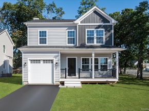 2 Gail-Grace Court, Copiague NY 11726
